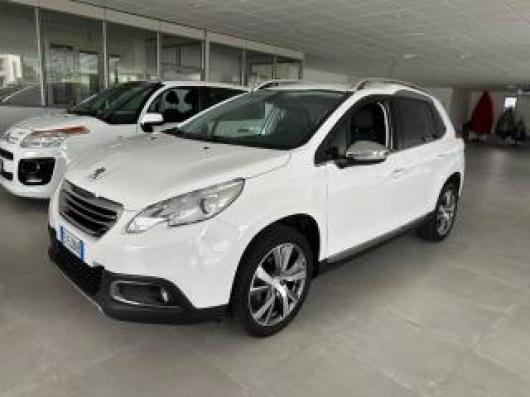 usato PEUGEOT 2008