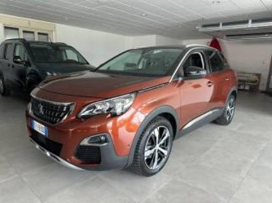 usato PEUGEOT 3008