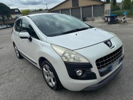 usato PEUGEOT 3008