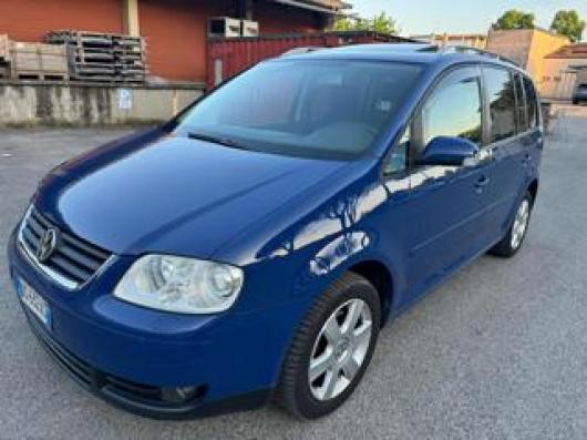 usato VOLKSWAGEN Touran