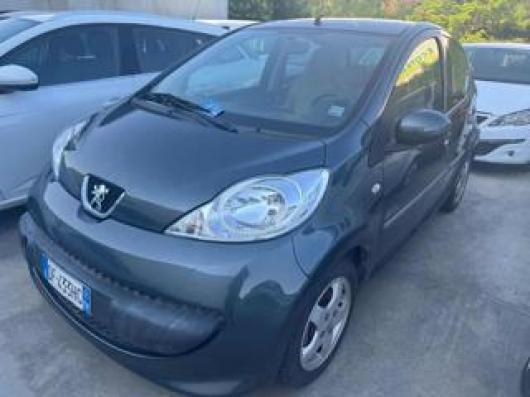 usato PEUGEOT 107