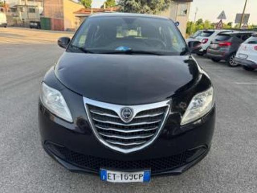 usato LANCIA Ypsilon