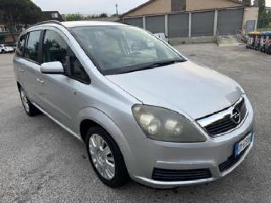 usato OPEL Zafira