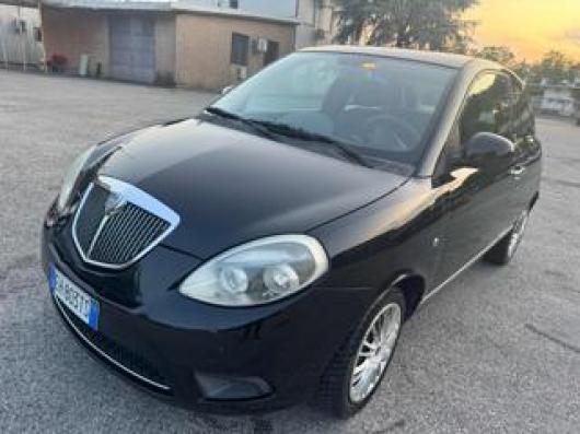usato LANCIA Ypsilon