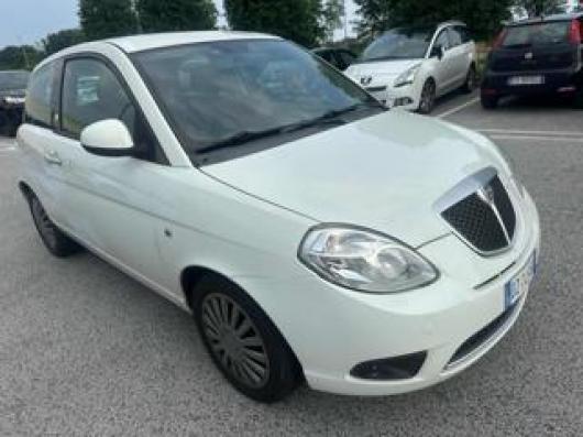 usato LANCIA Ypsilon