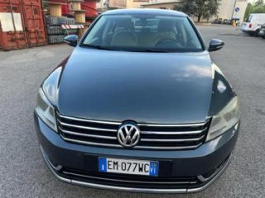 usato VOLKSWAGEN Passat