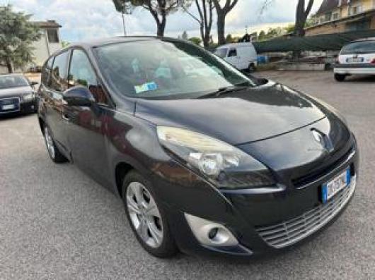 usato RENAULT Scenic