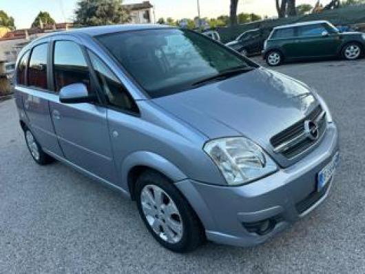 usato OPEL Meriva
