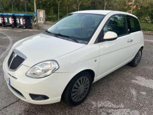 usato LANCIA Ypsilon