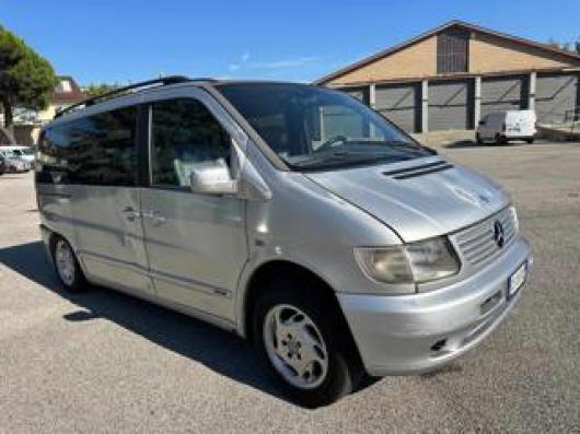 usato MERCEDES Viano