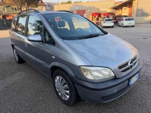 usato OPEL Zafira