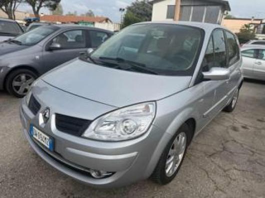 usato RENAULT Scenic