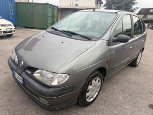 usato RENAULT Megane