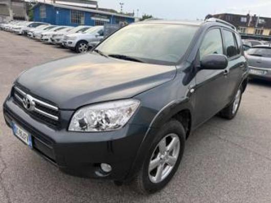 usato TOYOTA RAV 4 MY23