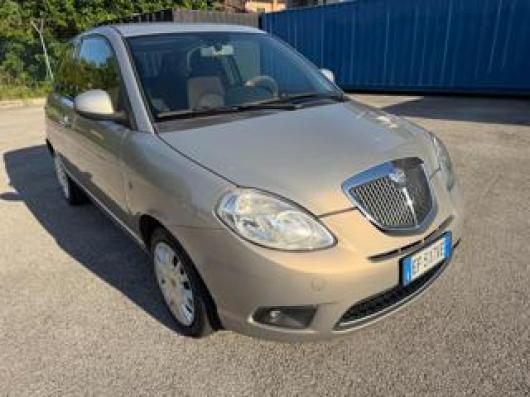 usato LANCIA Ypsilon