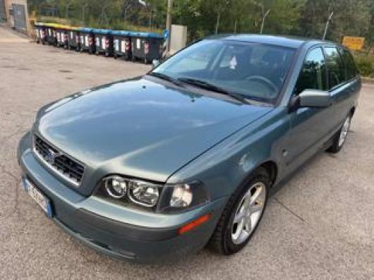 usato VOLVO V40
