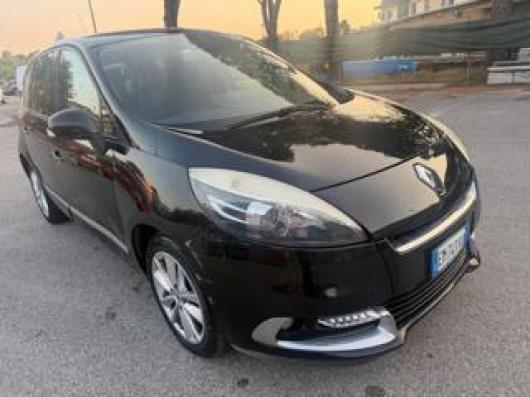 usato RENAULT Scenic