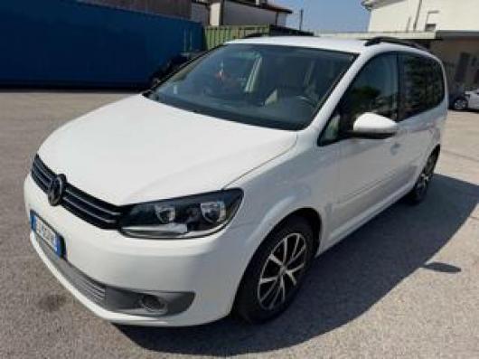 usato VOLKSWAGEN Touran