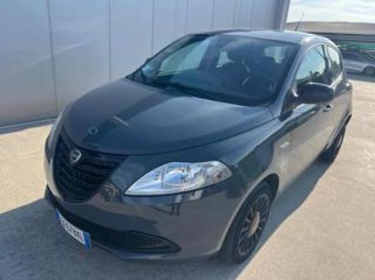 Ypsilon