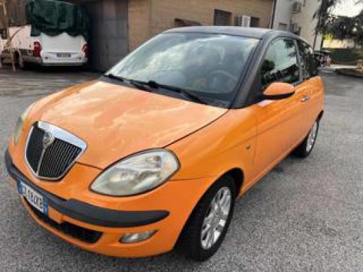 usato LANCIA Ypsilon