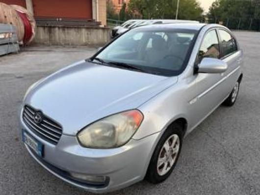 usato HYUNDAI Accent