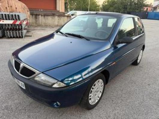 usato LANCIA Y
