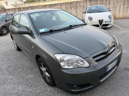 usato TOYOTA Corolla