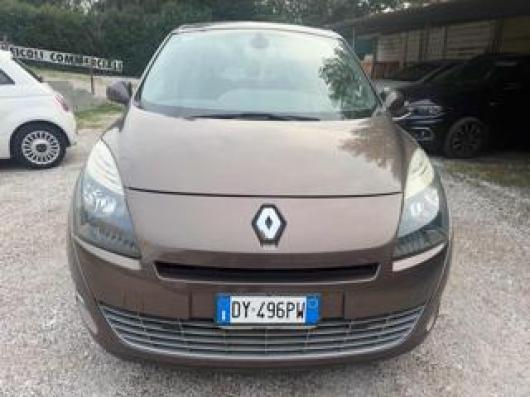 usato RENAULT Scenic