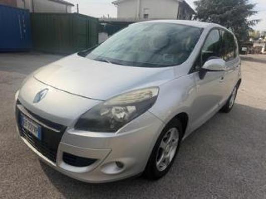 usato RENAULT Scenic