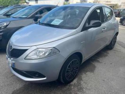 usato LANCIA Ypsilon