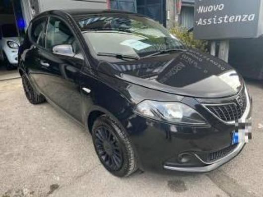usato LANCIA Ypsilon