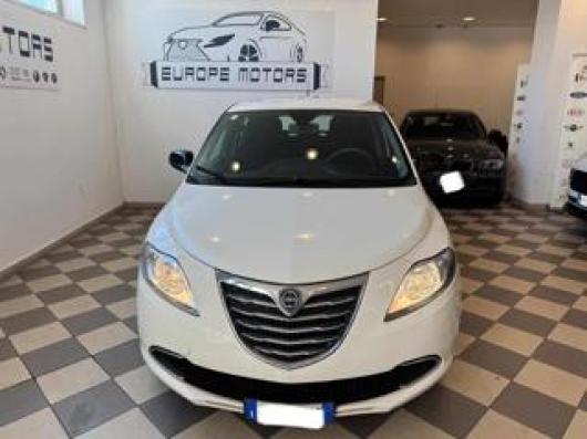 usato LANCIA Ypsilon