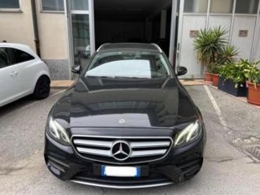 usato MERCEDES E 220