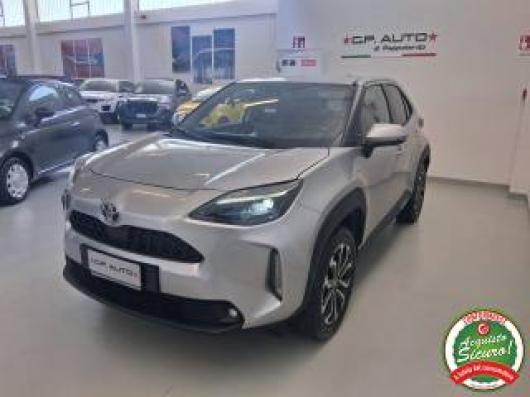 usato TOYOTA Yaris Cross
