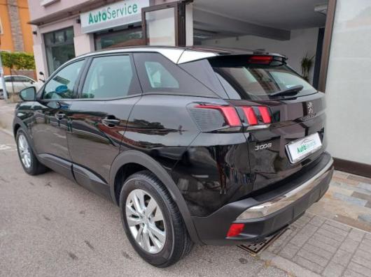 usato PEUGEOT 3008