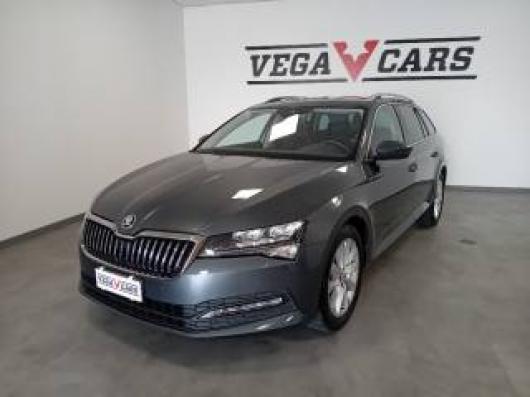 usato SKODA Superb