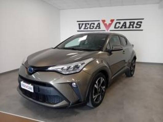 usato TOYOTA C HR
