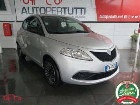 usato LANCIA Ypsilon