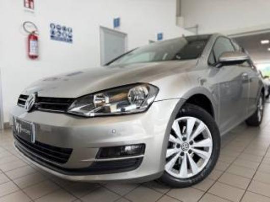 usato VOLKSWAGEN Golf