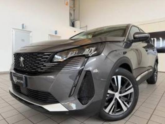 usato PEUGEOT 3008