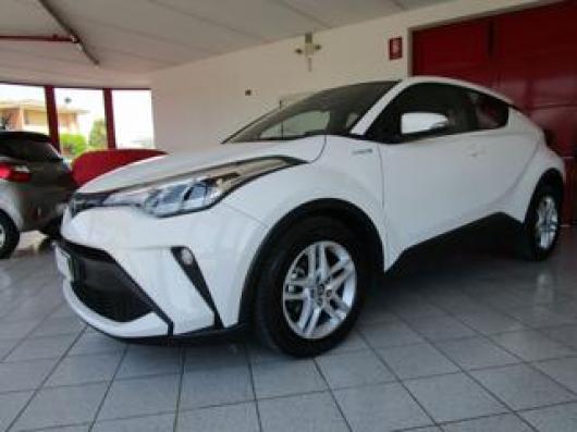 usato TOYOTA C HR