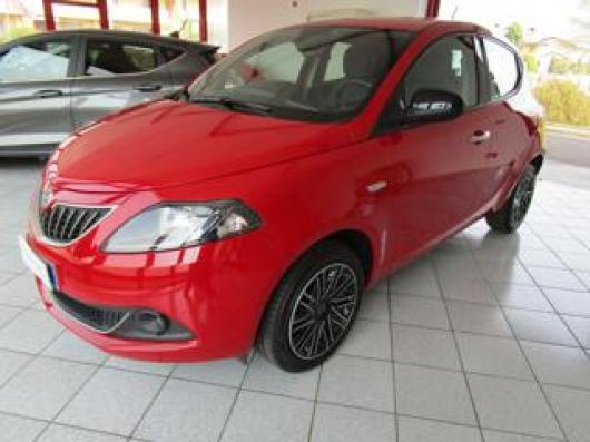 usato LANCIA Ypsilon