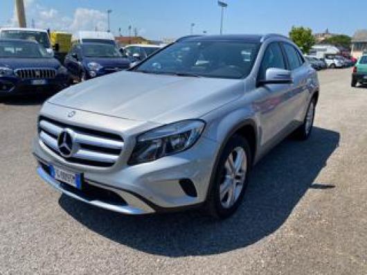 usato MERCEDES GLA 220