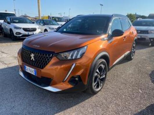 usato PEUGEOT 2008
