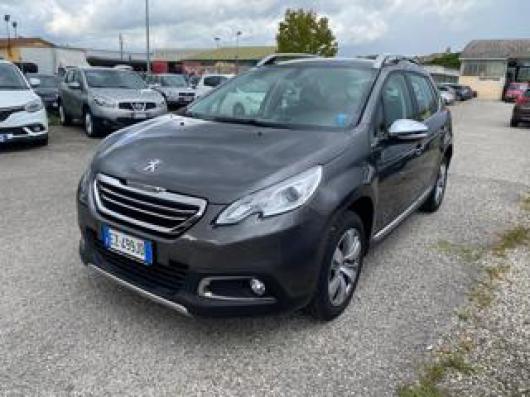 usato PEUGEOT 2008