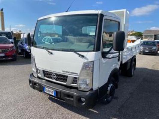 usato NISSAN Cabstar