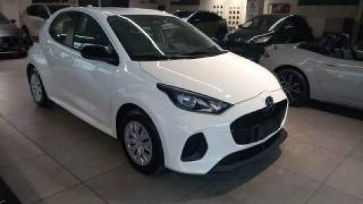 nuovo MAZDA 2