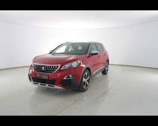 usato PEUGEOT 5008