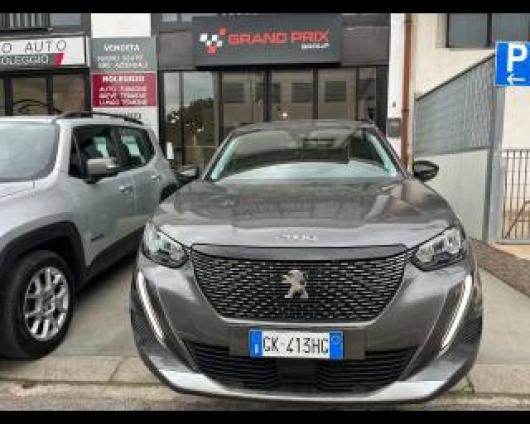 usato PEUGEOT 2008