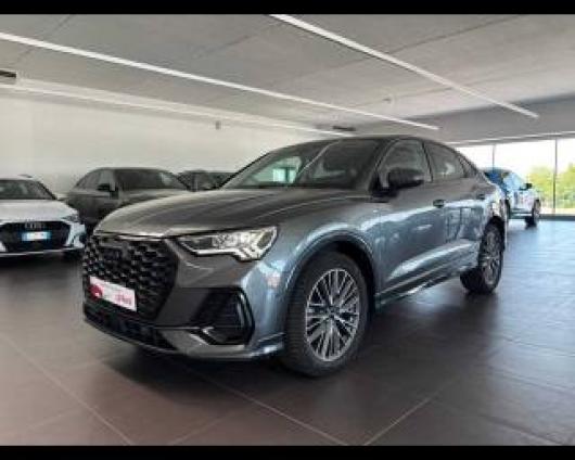 usato AUDI Q3